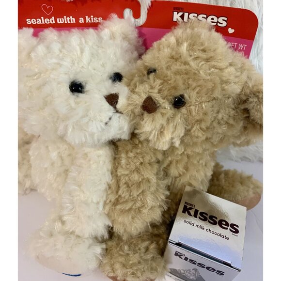 Hersheys Kisses Sealed With A Kiss Plush Bear Set & Solid Milk Chocolate Kiss - Picture 2 of 13